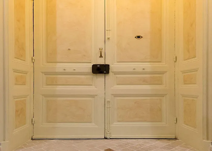 Πανσιόν Sanremo Inn